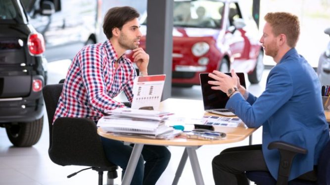 How Auto Dealers Can Encourage Customers to Re-Purchase